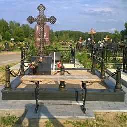 Крест чугунный 83015