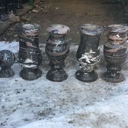 Ваза из гранита 41021