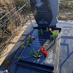 полевые цветы уголок на памятник