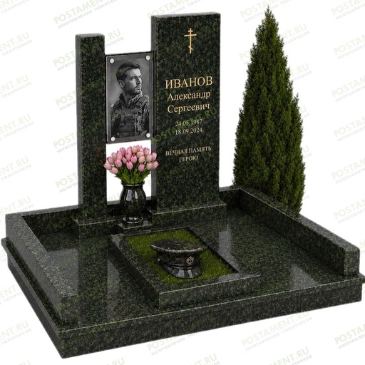 Мемориальный комплекс из гранита Балтик Грин с портретом на стекле