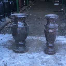Ваза из гранита 41010