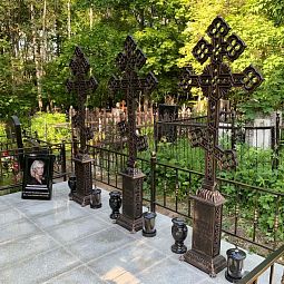 Крест чугунный 83004