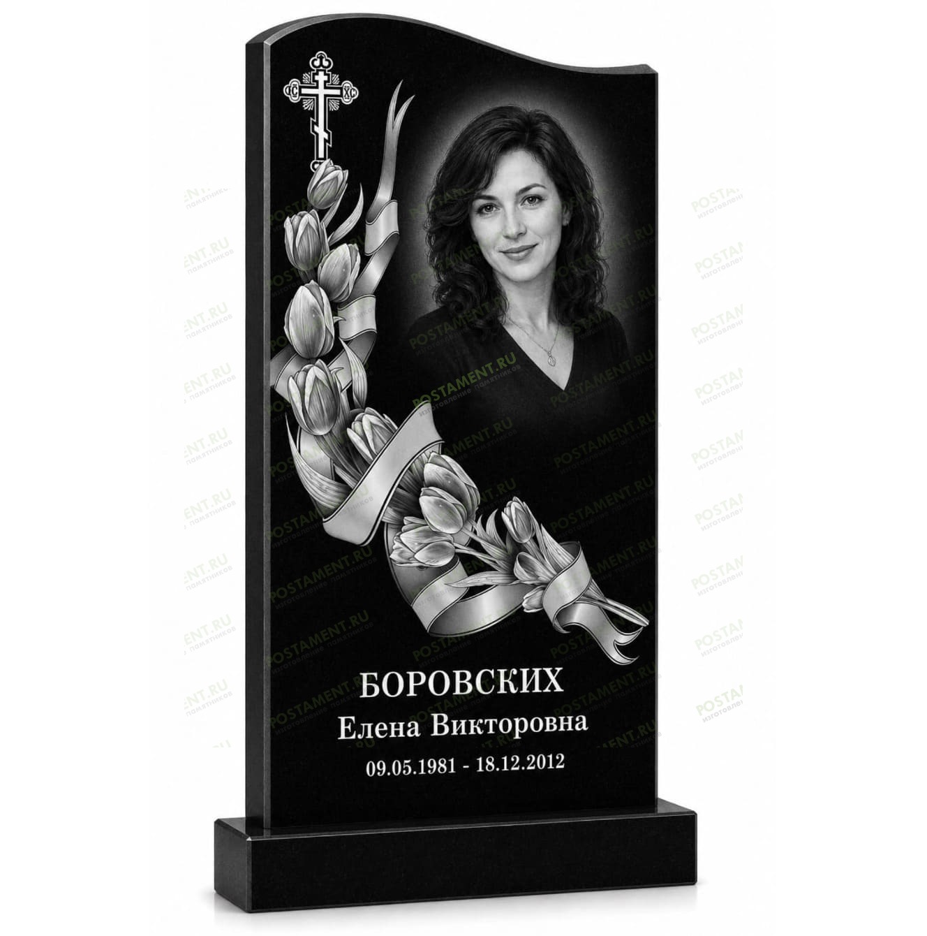 Комплексное оформление памятника с тюльпанами